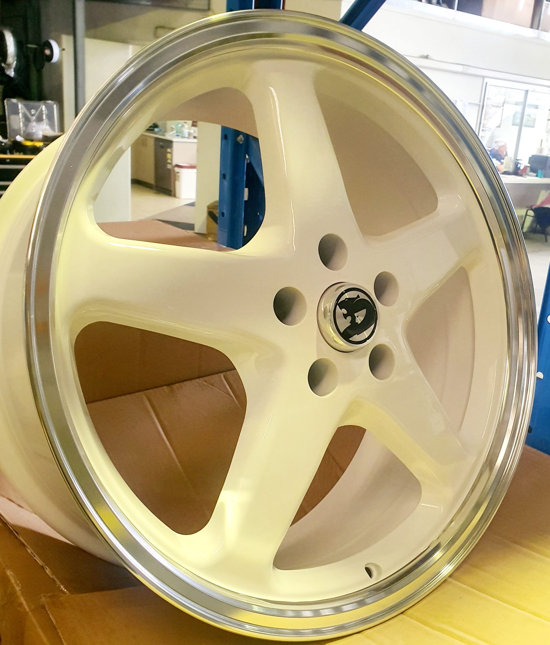 (WALKY WHEEL) LENSO TF1 GLOSS BLACK MIRRORED LIP (WALKY WHEEL) LENSO TF1 GLOSS BLACK MIRRORED LIP