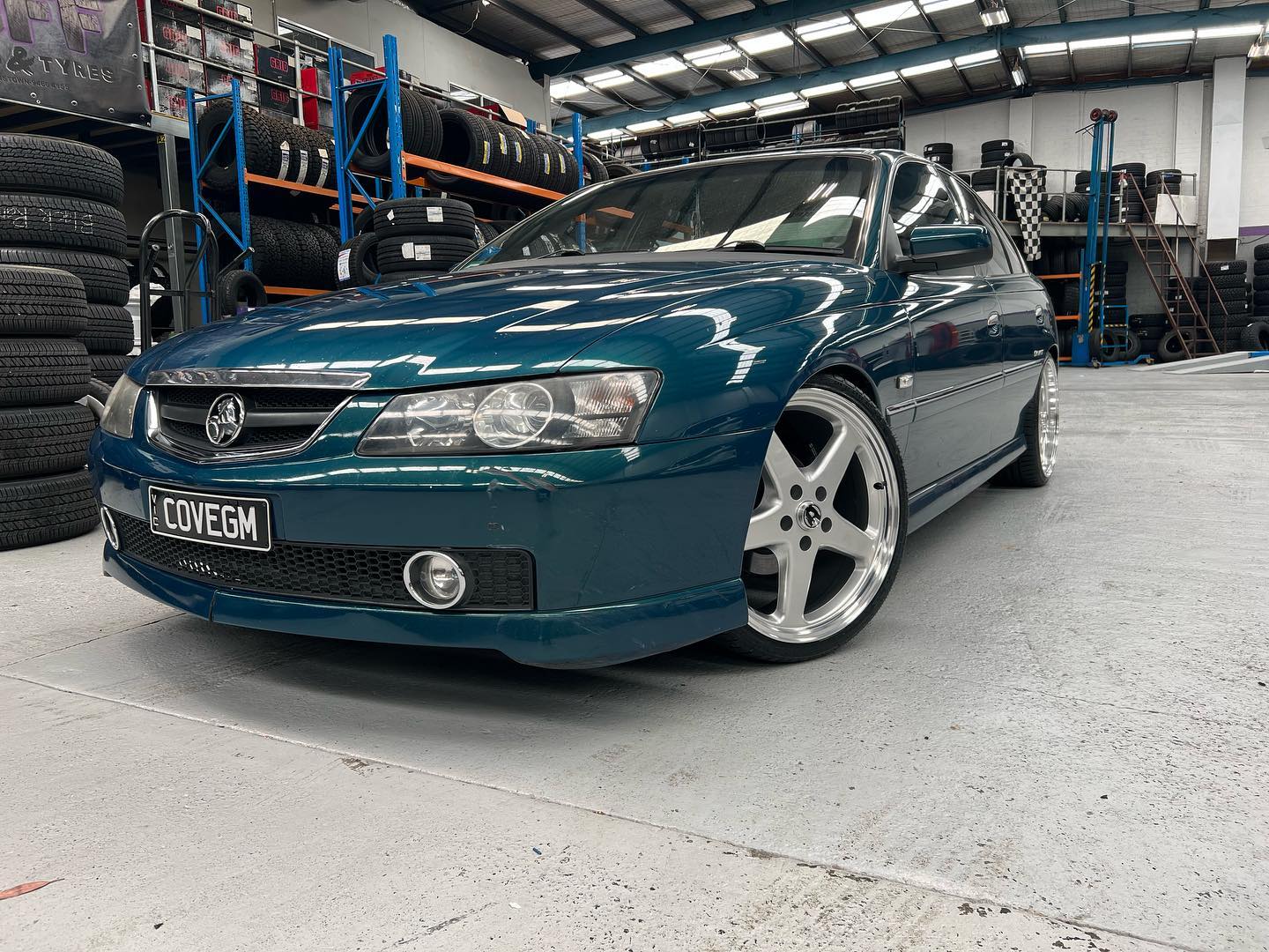 (WALKY WHEEL) LENSO TF1 GLOSS BLACK MIRRORED LIP (WALKY WHEEL) LENSO TF1 GLOSS BLACK MIRRORED LIP